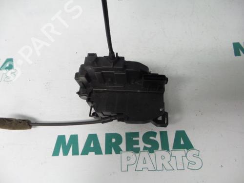 electronic-module-renault-scenic-iii-jz01_-2008-2009-2010-2011-2012-2013-2014-2015-2016-31525632 main image