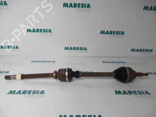Used Right front driveshaft RENAULT ESPACE IV (JK0/1_) 2.0 Turbo (JK0A, JK0B, JK0N) (163 hp) 31498823