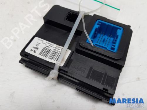 Used Control unit CITROËN C4 Grand Picasso II (DA_, DE_) 1.6 THP 155 (156 hp) 31501104