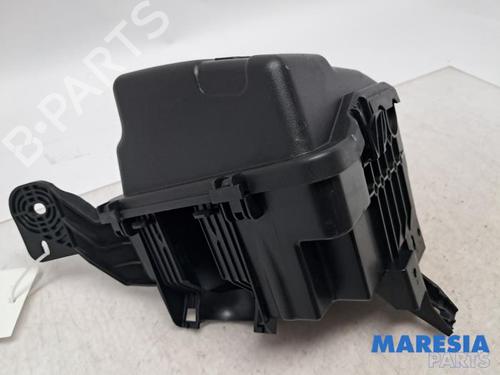Used Fuse box Fuse box 38459409 38459409