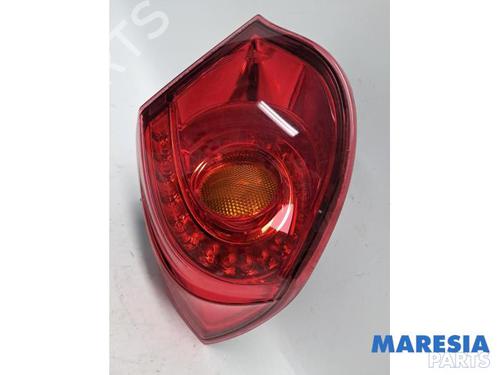 left-taillight-alfa-romeo-giulietta-940_-2010-2011-2012-2013-2014-2015-2016-2017-2018-2019-2020-31424270 main image