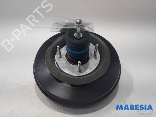 Used Servo brake Servo brake PEUGEOT 2008 II (UD_, US_, UY_, UJ_, UR_, UC_) e-2008 (UKZKXZ) (136 hp) 31519469 31519469