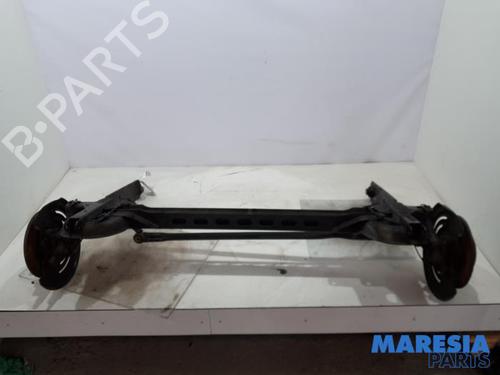 Used Rear axle RENAULT TRAFIC III Van (FG_) 1.6 dCi 95 (FGMJ, FGMR) (95 hp) 31497449