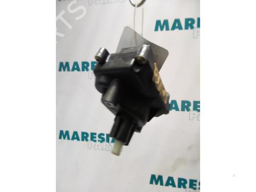 rear-right-window-mechanism-renault-megane-i-coach-da01_-1996-1997-1998-1999-2000-2001-2002-2003-31509055 main image