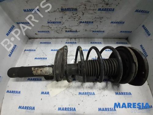Used Right front shock absorber PEUGEOT 206 Hatchback (2A/C) 1.4 i (75 hp) 31386597