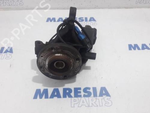 Used Right front steering knuckle PEUGEOT 208 I (CA_, CC_) 1.2 VTI 82 (82 hp) 31515434