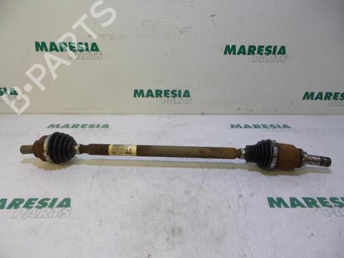 Transmisión trasera derecha RENAULT TWINGO III (BCM_, BCA_) 1.0 SCe 70 (71 hp) 31392962