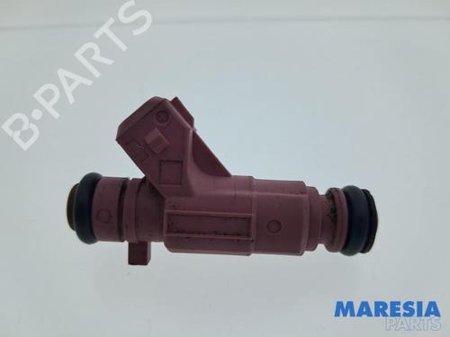 Used Injector Injector FIAT BRAVO II (198_) 1.4 (198AXA1B) (90 hp) 33471149 33471149