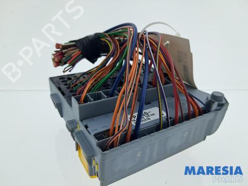 Fuse box FIAT 500 C (312_) 1.2 (312CXA1A, 312AXA1A) | BP32281164E1