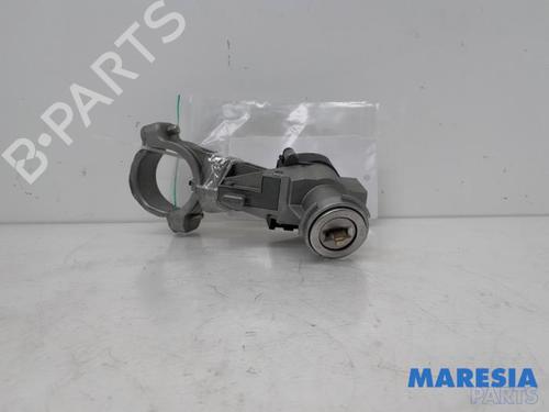 Used Ignition barrel ALFA ROMEO MITO (955_) 1.4 TJet (955AXA1B) (155 hp) 31418702