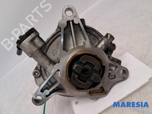 Used Vacuum pump ALFA ROMEO GIULIETTA (940_) 1.4 TB (940FXB1A, 940FXB11) (170 hp) 31404737