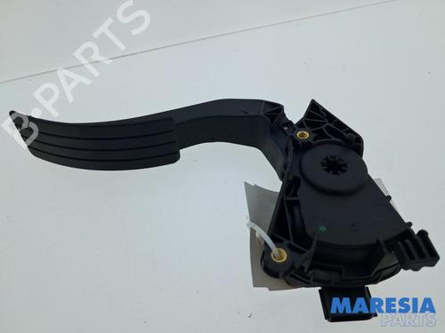 Used Pedal Pedal 38600774 38600774