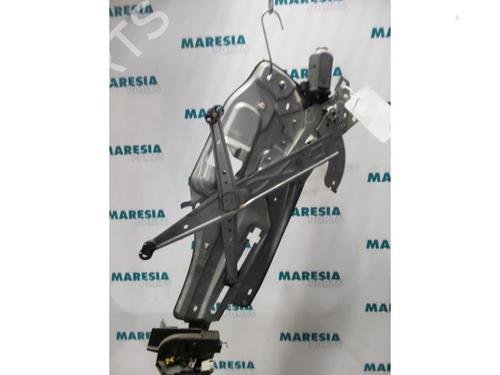 Used Front right window mechanism Front right window mechanism RENAULT LAGUNA I (B56_, 556_) 1.8 (94 hp) 31406531 31406531