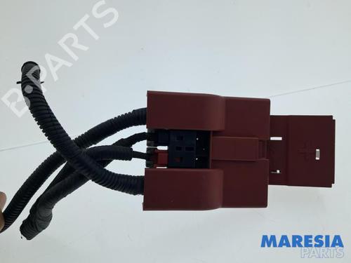 Fuse box OPEL KARL (C16) 1.0 | BP34536688E1  - Image 5