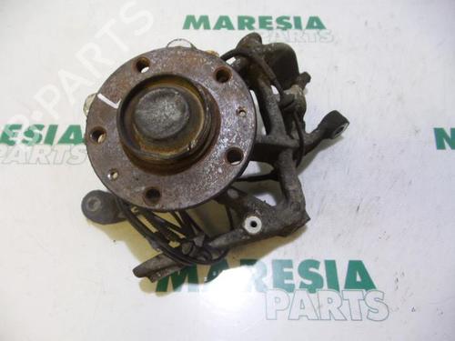 Used Left rear steering knuckle PEUGEOT 407 SW (6E_, 6D_) 2.0 HDi 135 (136 hp) 31536957