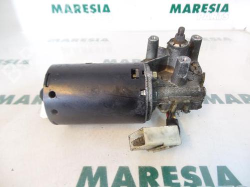 Used Front wiper motor PEUGEOT 205 II (20A/C) 1.4 (75 hp) 31526316