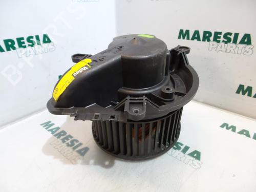 heater-blower-motor-citroen-xantia-x1_-x2_-1993-1994-1995-1996-1997-1998-1999-2000-2001-2002-2003-31533871 main image
