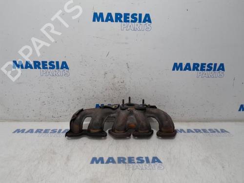 Udstødningsmanifold RENAULT TRAFIC II Van (FL) 2.5 dCi 145 (FL0J) | BP31464877M110