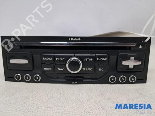 Autoradio für PEUGEOT 3008 I MPV (0U_) 1.6 THP (150 hp) 31816524