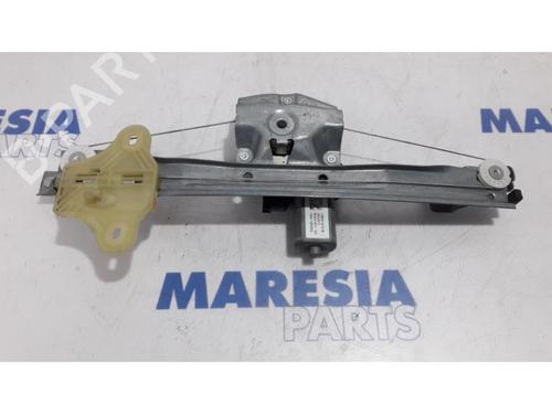 Rudehejsemekanisme venstre bagtil RENAULT CAPTUR I (J5_, H5_) 1.2 TCe 120 (118 hp) 31484022