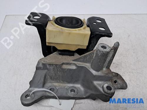 Used Gearbox mount Gearbox mount 38439133 38439133