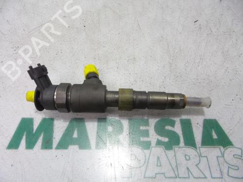 Used Injector CITROËN BERLINGO Box Body/MPV (B9) 1.6 HDi 90 (90 hp) 31534195