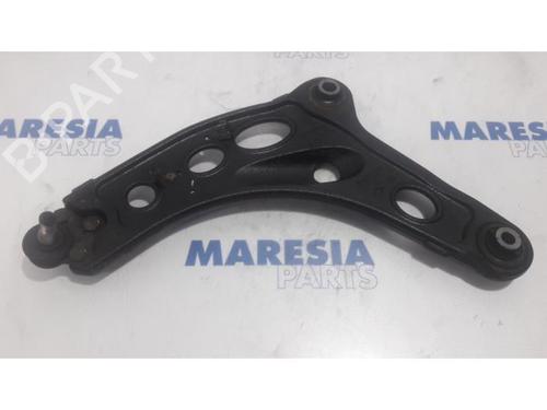 Venstre fortil bærearm RENAULT TRAFIC III Van (FG_) 1.6 dCi 115 (FGMD) (116 hp) 31411234