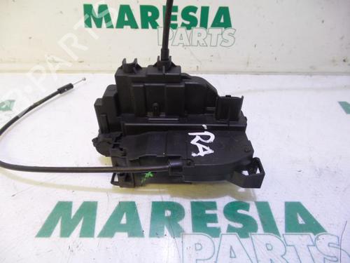 electronic-module-renault-clio-iii-br01-cr01-2005-2006-2007-2008-2009-2010-2011-2012-2013-2014-31465703 main image