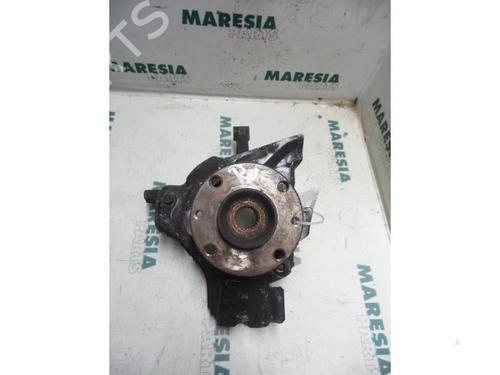 Used Right front steering knuckle Right front steering knuckle FIAT PUNTO (188_) 1.2 60 (188.030, .050, .130, .150, .230, .250) (60 hp) 31415997 31415997