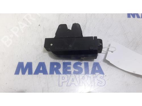 electronic-module-citroen-c3-i-fc_-fn_-2002-2003-2004-2005-2006-2007-2008-2009-2010-2011-2012-2013-31479322 main image