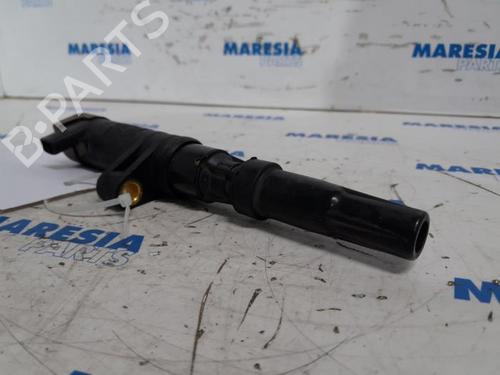 Used Ignition coil RENAULT MEGANE II Saloon (LM0/1_) 1.6 (113 hp) 31532931