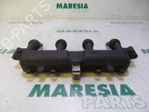 Used Ignition coil PEUGEOT 307 (3A/C) 1.4 (75 hp) 31392756