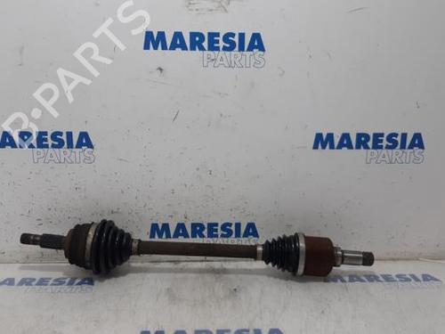 Used Left front driveshaft PEUGEOT 308 SW II (LC_, LJ_, LR_, LX_, L4_) 1.6 BlueHDi 120 (120 hp) 31460638