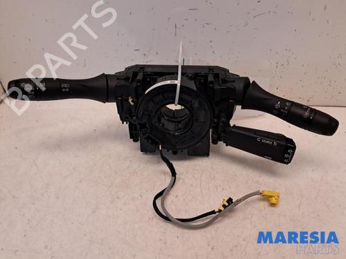 Used Switch RENAULT ARKANA I (LCM_, LDN_) 1.6 E-TECH 145 (LDMU) (143 hp) 31517256