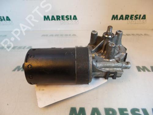 Used Front wiper motor PEUGEOT 206 Hatchback (2A/C) 1.4 i (75 hp) 31429710