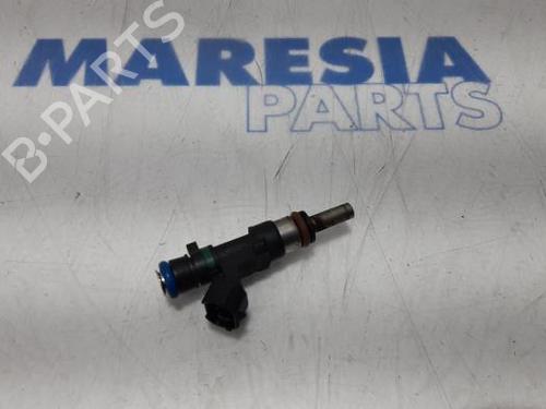 Used Injector RENAULT CLIO IV Grandtour (KH_) 0.9 TCe 90 (90 hp) 31504654