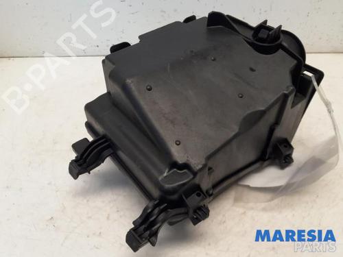 Fuse box CITROËN C4 Grand Picasso II (DA_, DE_) 1.6 THP 155 | BP31474899E1 - Image 3