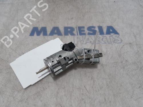 Used Ignition barrel CITROËN DS3 (SA_) 1.4 HDi 70 (SA8HP4) (68 hp) 31424453