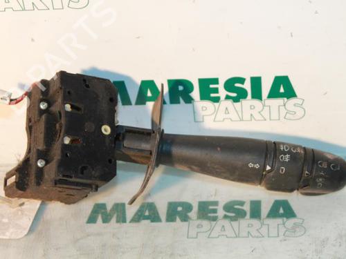 Used Steering column stalk RENAULT MEGANE I Grandtour (KA0/1_) 1.9 dTi (KA0N) (98 hp) 31522827