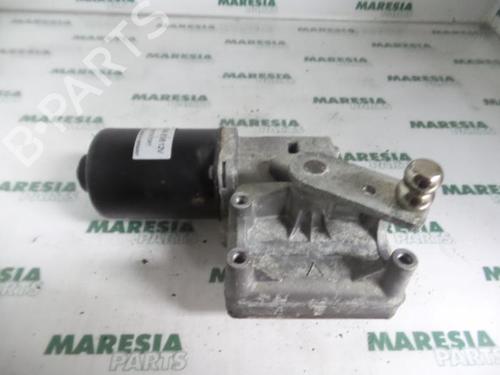 Used Front wiper motor PEUGEOT 307 CC (3B) 2.0 HDi 135 (136 hp) 31536341