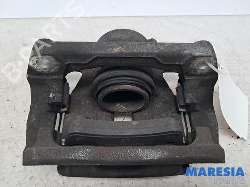 Used Right front brake caliper Right front brake caliper RENAULT KANGOO / GRAND KANGOO II (KW0/1_) 1.6 16V (KW03, KW09, KW0D, KW0U, KW0W, KW13) (106 hp) 39585877 39585877