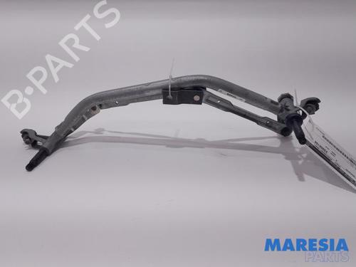 Used Front wipers mechanism PEUGEOT 208 I (CA_, CC_) 1.2 VTI 82 (82 hp) 31432677