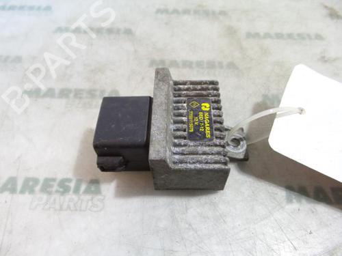 Used Electronic sensor RENAULT MASTER II Van (FD) 2.2 dCI 90 (FD0G, FD0N, FD2G, FD2N, FD3G, FD3N) (90 hp) 31496044