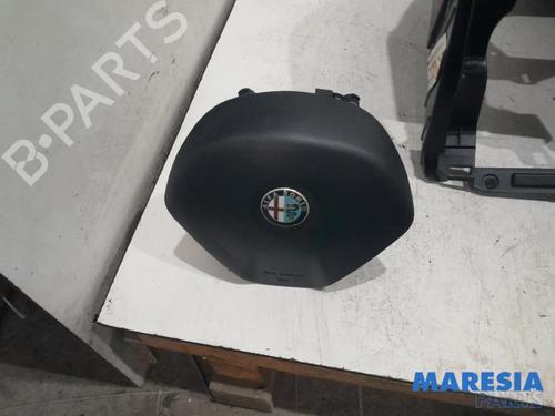Driver airbag ALFA ROMEO MITO (955_) 1.3 MultiJet (955AXT1A) | BP31510024C9 