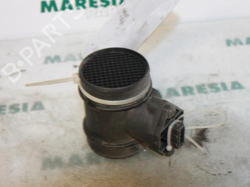 Used Mass air flow sensor ALFA ROMEO 155 (167_) 1.6 16V T.S. (167.A6A) (120 hp) 31423546