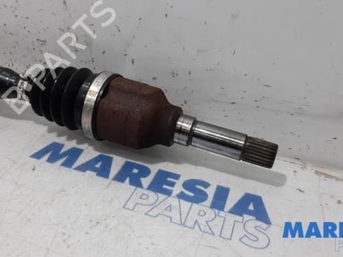 Used Right front driveshaft CITROËN C3 II (SC_) 1.2 VTi 82 (82 hp) 31434488