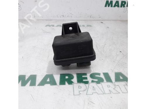 electronic-sensor-fiat-punto-evo-199_-2008-31499130 main image