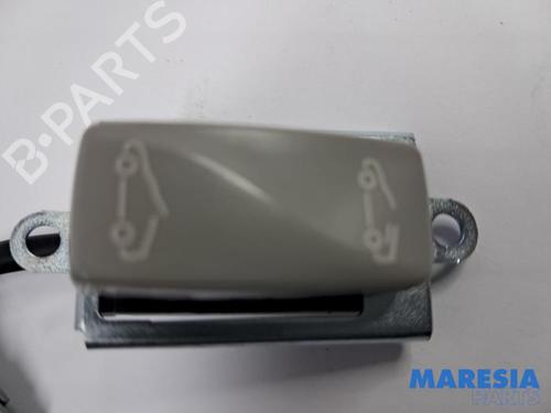 Switch RENAULT TWINGO III (BCM_, BCA_) 1.0 SCe 70 (BCMB) | BP38569479I30 - Image 2