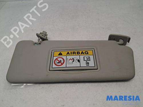 right-sun-visor-renault-clio-iv-bh_-2012-2013-2014-2015-2016-2017-2018-2019-2020-2021-31455689 main image