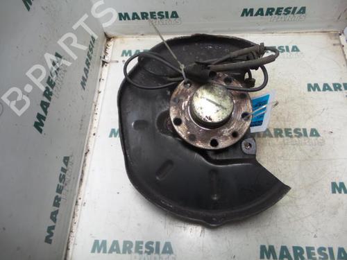 left-rear-steering-knuckle-alfa-romeo-gt-937_-2003-2004-2005-2006-2007-2008-2009-2010-31483457 main image